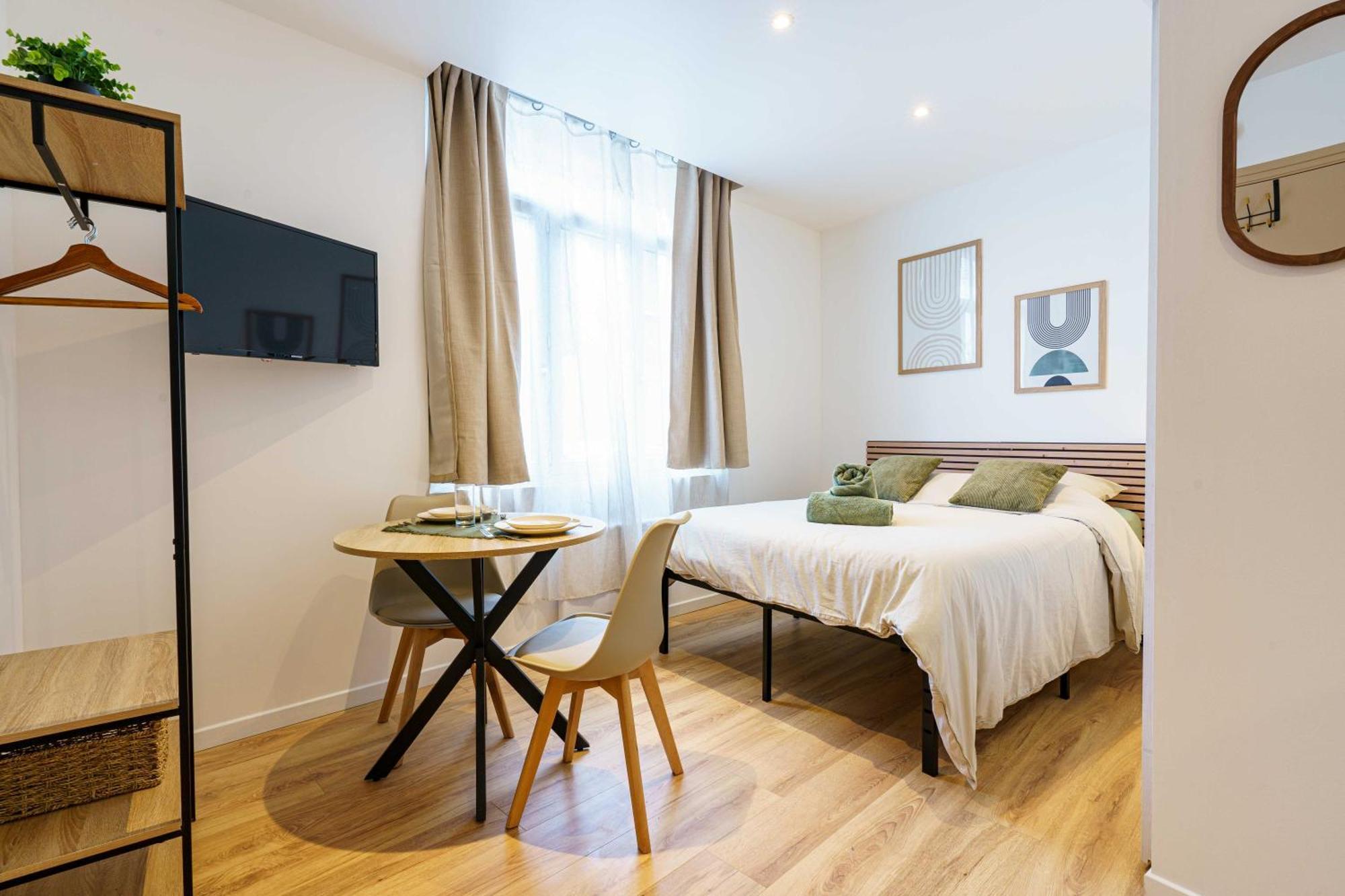 Studio Ensoleille 2Pers Wifi Saint-Quentin  Zewnętrze zdjęcie
